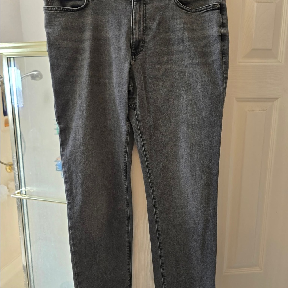 Lee Men's Dark Gray Straight Jeans